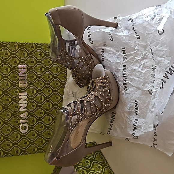 NWT Gianni Bini suede Janessa Sierra Taupe embellished stilettos 7 - Picture 4 of 9